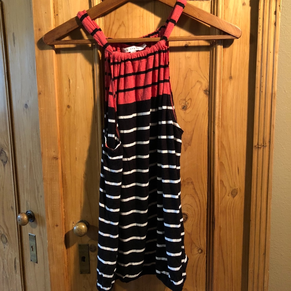 Max Studio sleeveless sweater top.